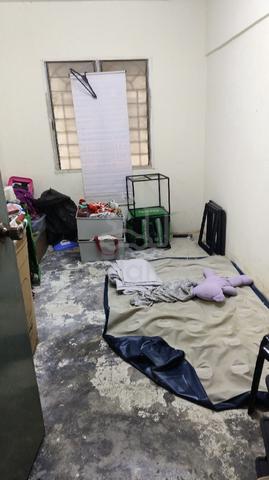 Medium room for rental 1