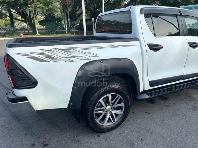 2016 Toyota HILUX 2.8 G VNT (A) - 5
