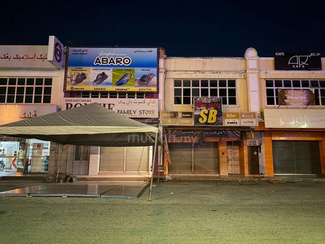2 tingkat Shop Lot Bandar Utama Kedai Gua Musang 1