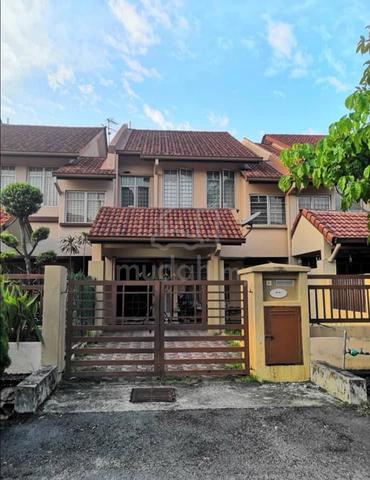 Medium room/Single Female/Putra Height 1