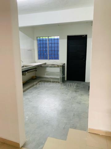 2 Storey Terraced House Pandan Jaya, KL For Rent 5