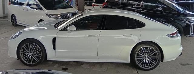 2019 Porsche PANAMERA 3.0 (A) - 3