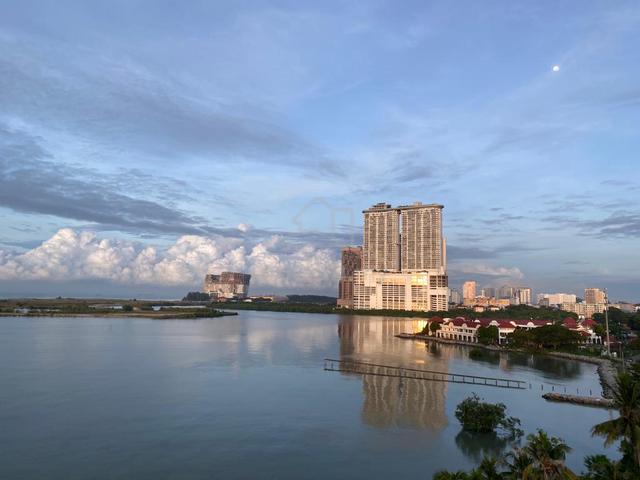 Carina Condominium 1