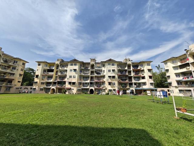 Apartment Taman Castlefield 1