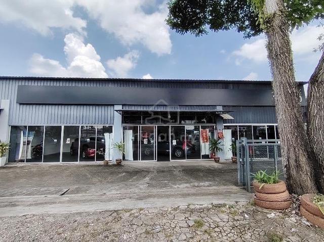 RENTAL SHOPLOT ! Hadapan Bank Muamalat Temerloh , tengah Bandar 1