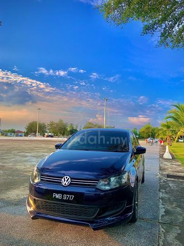 2015 Volkswagen POLO 1.6 CLUB EDITION (CKD) - 2