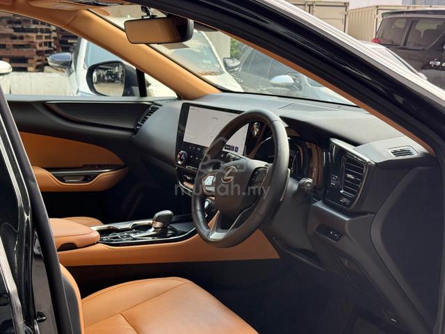 2023 Lexus NX 250 2.5 LUXURY PAN FOOF/Nego Til Let - 4