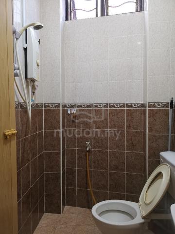 Chinese Area Air Putih Endlot Duoble Storey Terraced House Rent 5