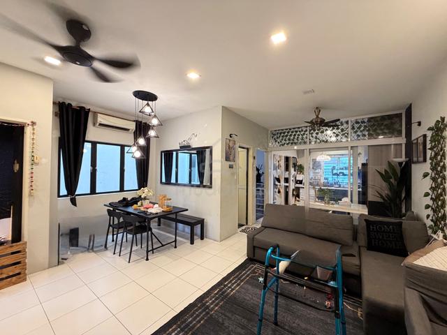 The Lake Residence 1
