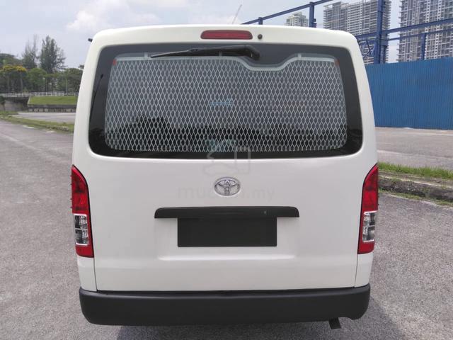 2014 Toyota HIACE PANEL VAN 2.5 (M) DIESEL - 3
