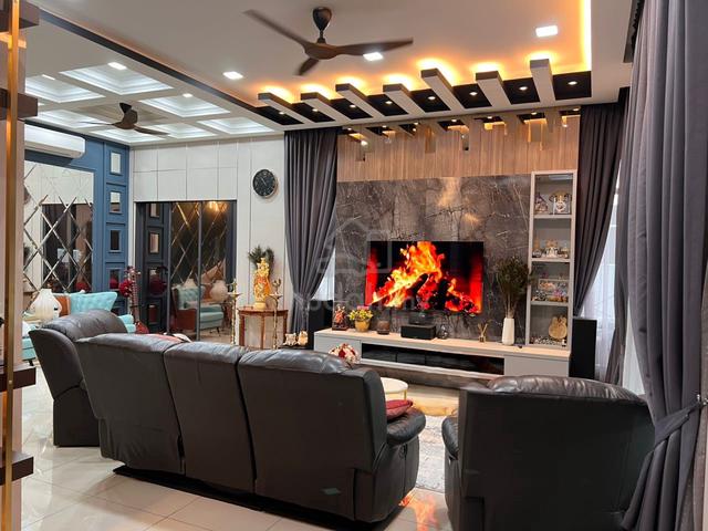 Furnished Canary Garden Semi D For Sale !!! 1