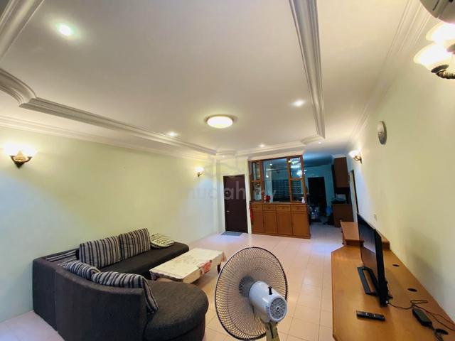 Marine Apartment 1