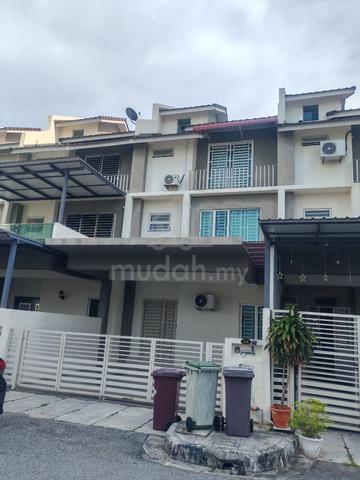 3 storey foreigner workers 1