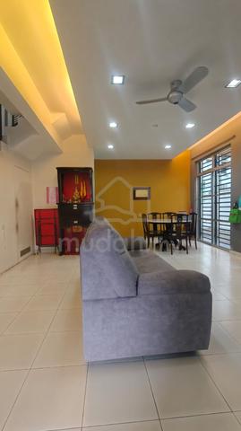 2 Storey Terrace House @ Setia Indah 10, Renovated, End Lot with Land 1