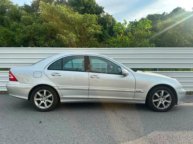2005 Mercedes Benz C180 K (CBU) 1.8 FACELIFT (A) - 5