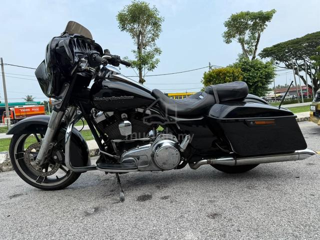 2019 Harley Davidson Street Glide Rushmore 1700cc - photo 7 of 7
