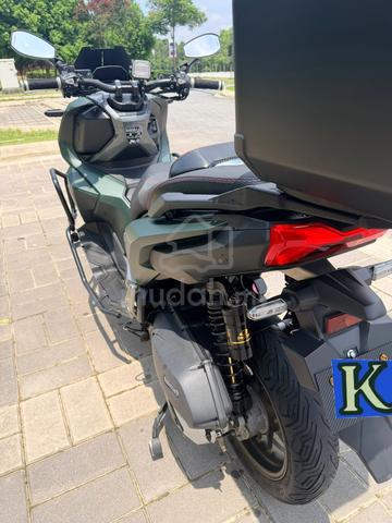 Honda ADV 160 SE - photo 3 of 5