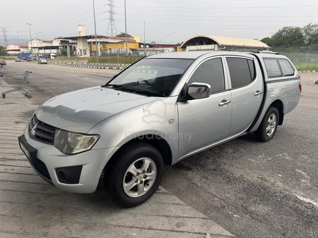 2012 Mitsubishi TRITON 2.5 LITE KA4TNJNMFR (M) - 1