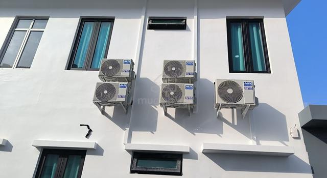 AUX  2.0hp Inverter air cond free install (NEW) - photo 6 of 6
