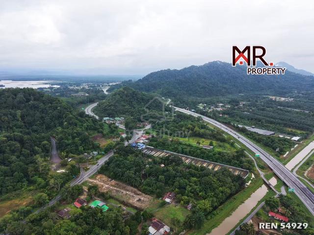 PRIME AREA Commercial Land Simpang Empat Semanggol Perak FOR SALE 1