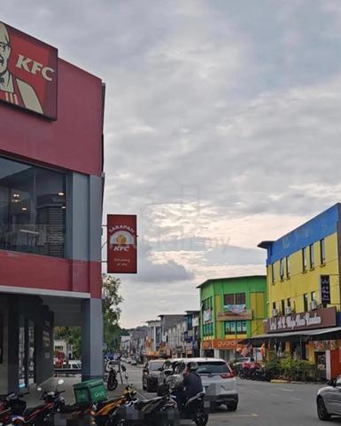 SAUJANA UTAMA Sg Buloh Corner Shop, Very Spacious N Prime Location 🏆 1