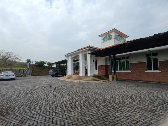 Leisure Farm Bungalow Villa 46500sqf w Private Pool and Fruit Farm 1