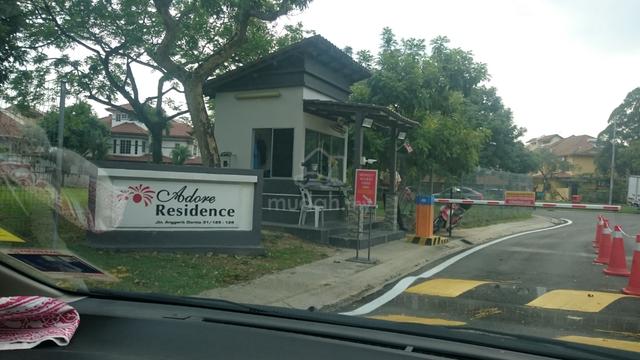 Bilik Di Kota Kemuning Jalan Kebun Bukit Rimau Bukit Naga Shah Alam 1