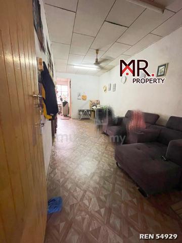 ORIGINAL UNIT @ Single Storey Terrace House Taman Keladi FOR SALE 1
