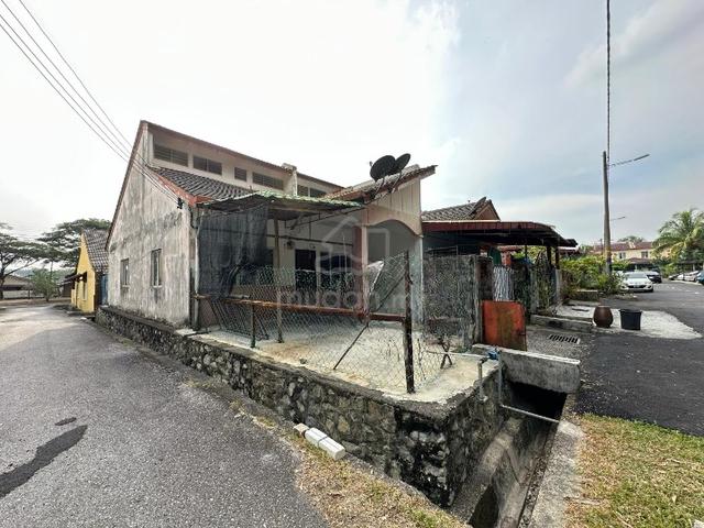 [FACING OPEN] 2 Storey Terace, Taman Pelangi, Opposite Emerald, Rawang 1