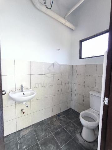 Tuaran, Spacious Double Storey Terrace : Ixora Residence 5