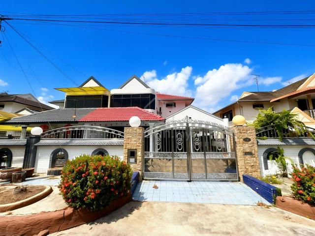 Ros Merah Heights Johor Jaya Double Storey Semi D 40x80 Taman Molek 1