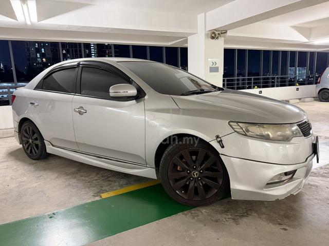 Direct Owner 2013 Kia FORTE 2.0L Engine 6Speed - 1