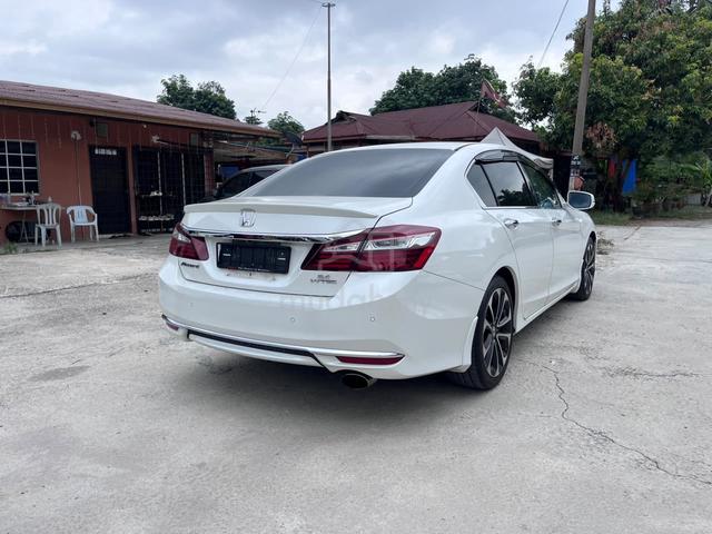 2017 Honda Accord 2.4 VTi-L (LOAN KEDAI) - 5