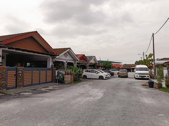 1 storey Teres Freehold 20x65 Pendamar Indah 2 Pelabuhan Port Klang 1