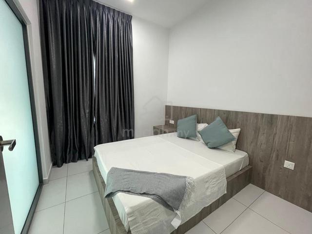 Sinaran Residence, Batu Kawan, Penang- Master Room 1