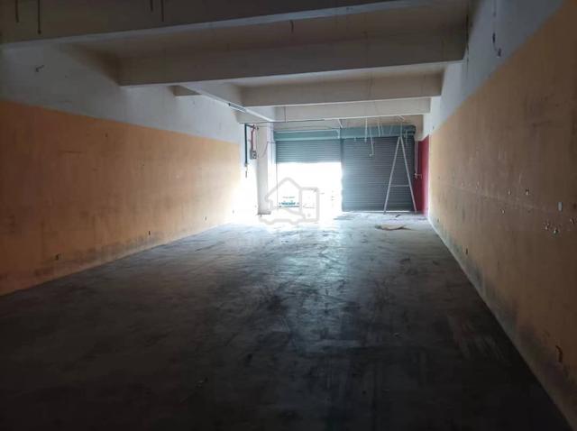 Shoplot at Puchong for Sale 1