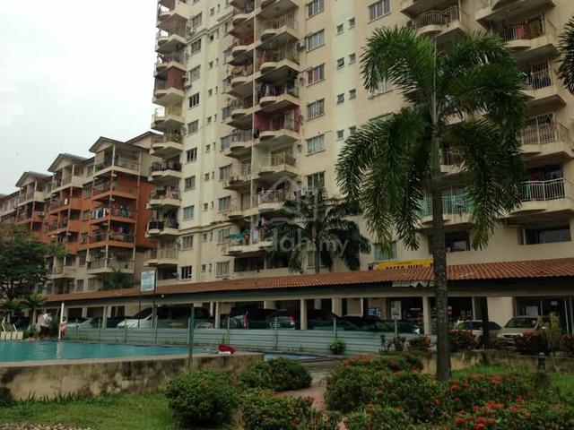 Golden Villa 1
