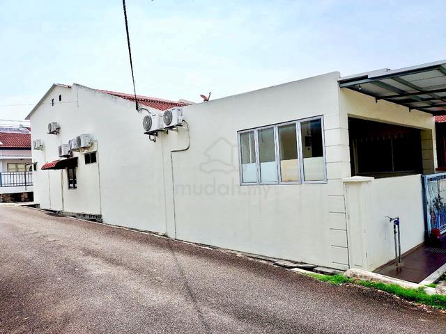 End Lot Teres 1.5 Tingkat Taman Saujana Indah Bukit Katil Melaka 1