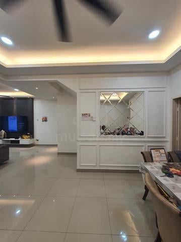 For Rent -- Huge Crescent Park Near Ridgefield Residence, Bangi Avenue 1