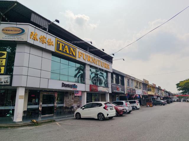 Kangkar Pulai Unblock View Facing Main Road Double Storey Shoplot 1