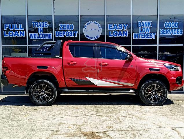 2024 Toyota HILUX 2.8 GR SPORT (A) - 4