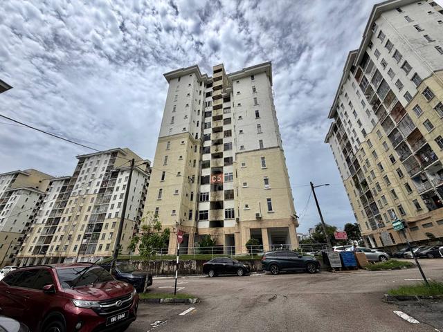 Larkin Idaman Apartment 1