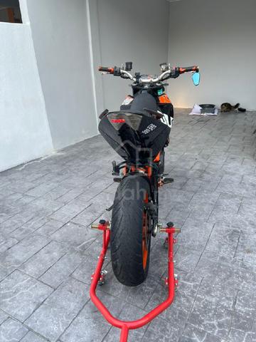 KTM DUKE 690 purba - photo 2 of 5