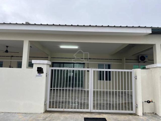 Rumah Teres Setingkat Single Storey Taman Bakti Yns Labu 1