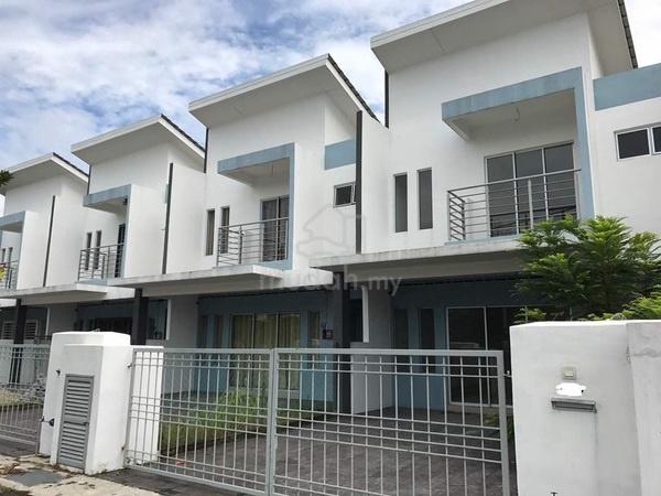 {22x75sf} 2 sty house Egreta Amana Camelia Amoda Ardea Saujana Rawang 1