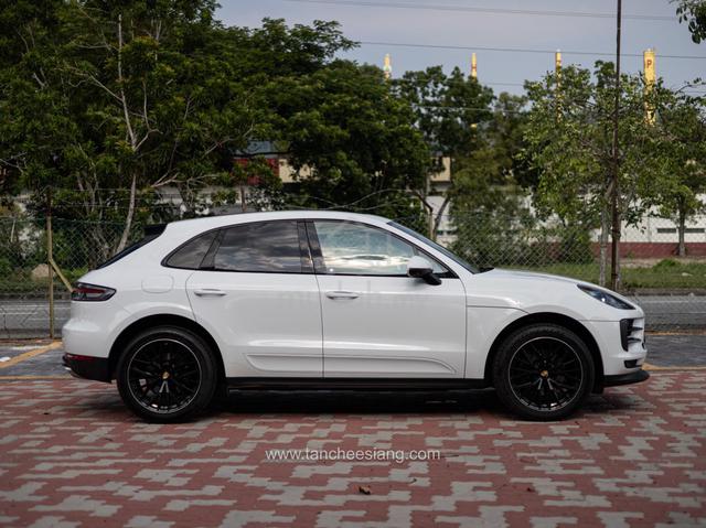 2021 Porsche Macan 2.0 Sport Chrono Package - 5