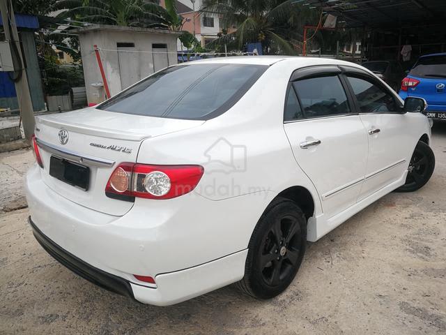 2010 Toyota COROLLA ALTIS 2.0 V (A) PADDLE SHIFT - 2