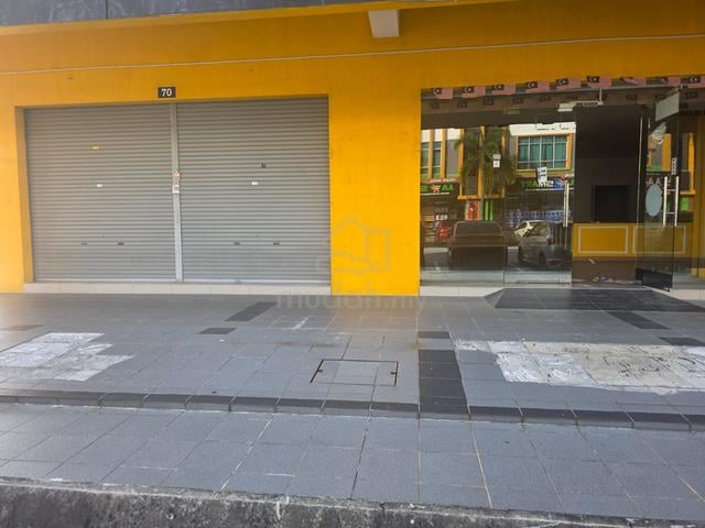 Corner ground floor huge space Seremban 2 1