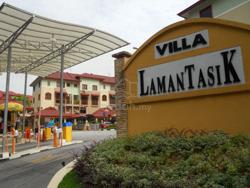 Villa Laman Tasik 1