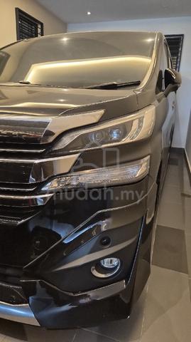 2017 Toyota VELLFIRE 2.5 AGH30R (A) - 1